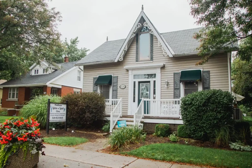 middlesex spine and sport clinic outside